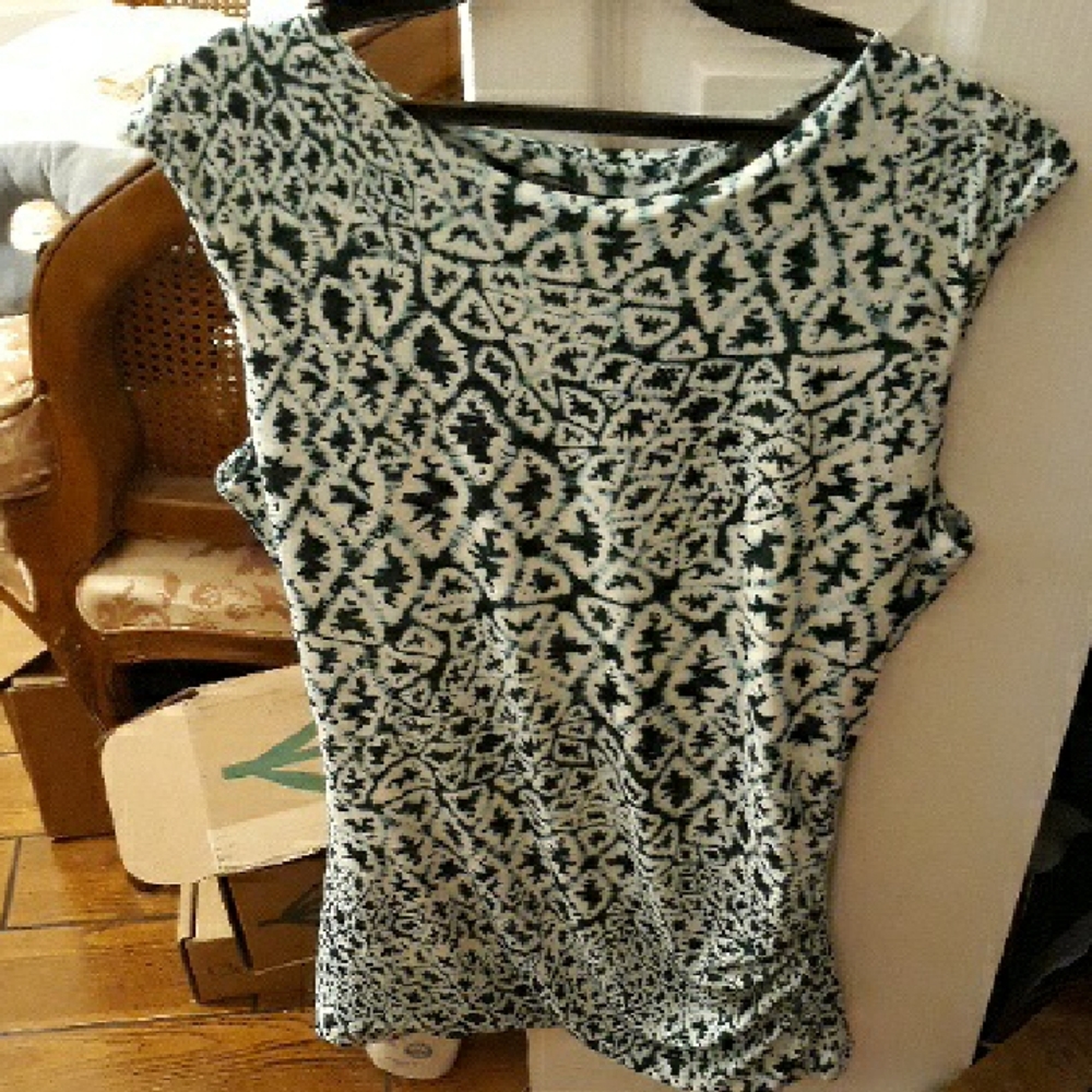 Sleeveless Black and White Patterned Women's Tank Top